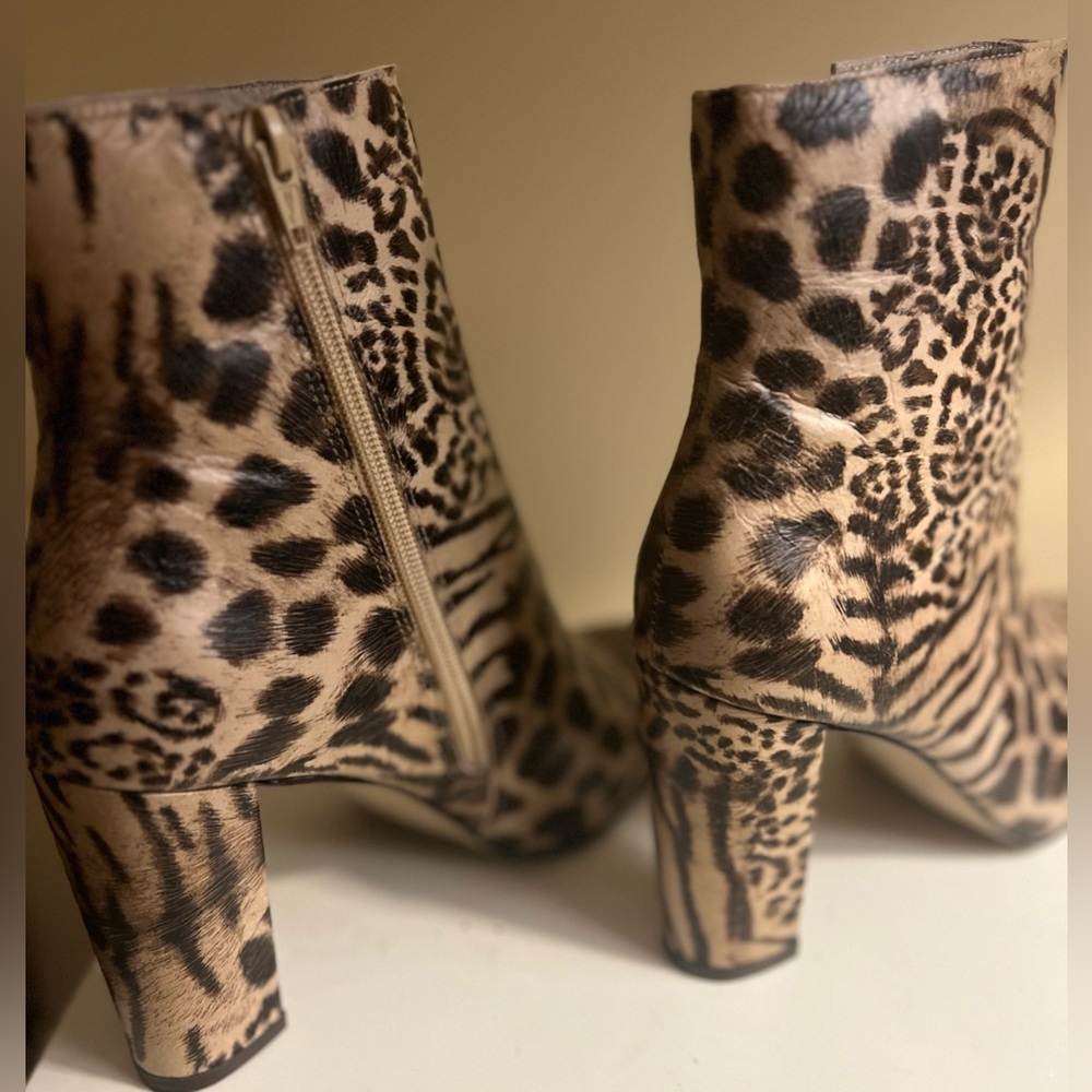 Mantisse Leopard Boots